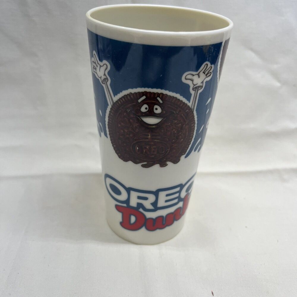 NIB VTG PLASTIC OREO DUNK GLASS GREAT COLOR BY NABISCO
